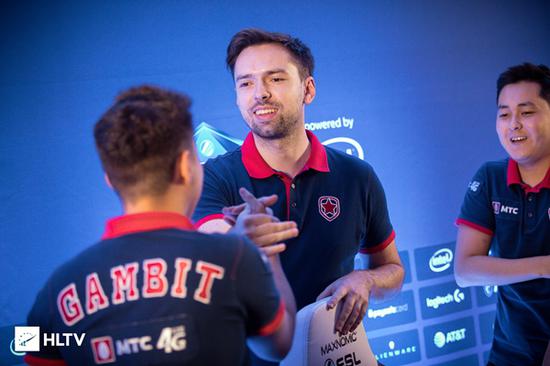 无畏契约全方位战术指南与俚语解析